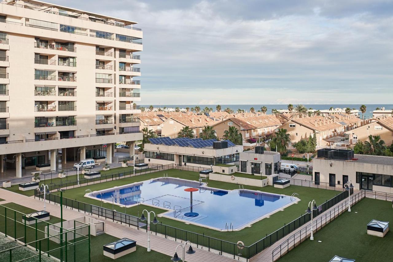 Апартаменти Sea View Modern Flat Альборая Екстер'єр фото